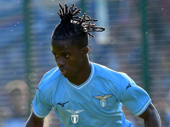 果断决定延 果断决定延